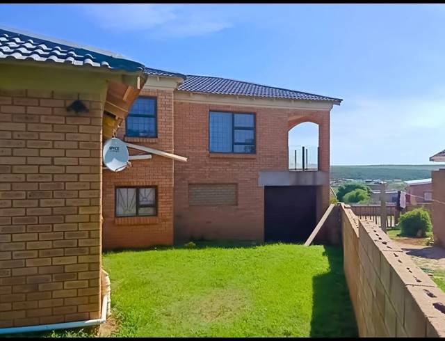 4 BEDROOM HOUSE FOR SALE IN MOSSEL BAY EXT 26